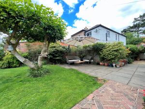 Photo 22- click for photo gallery